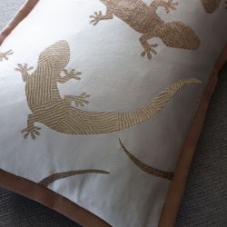 Zinc Textile Salamander