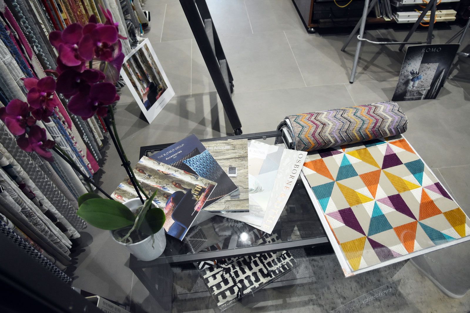vetrina showroom